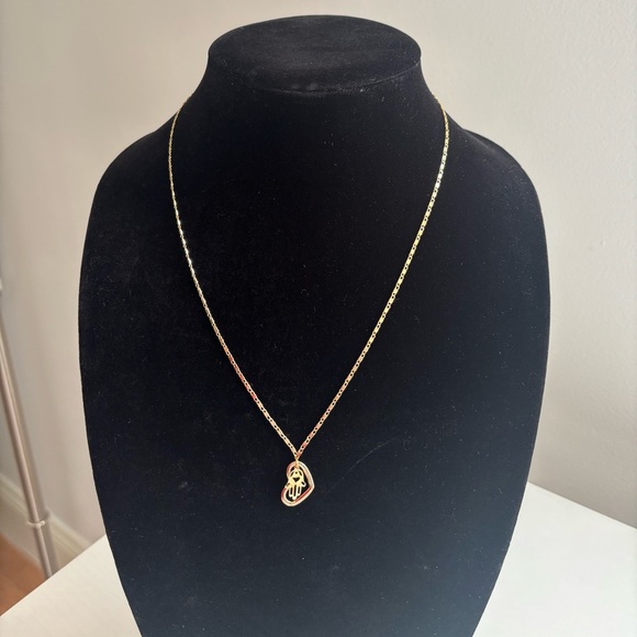 Gold Pendant Necklace with Elegant Heart Motif - Women Jewelry - Picture 3 of 6